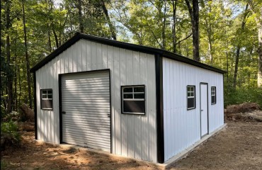 18x25 Vertical Roof Metal Building Florida