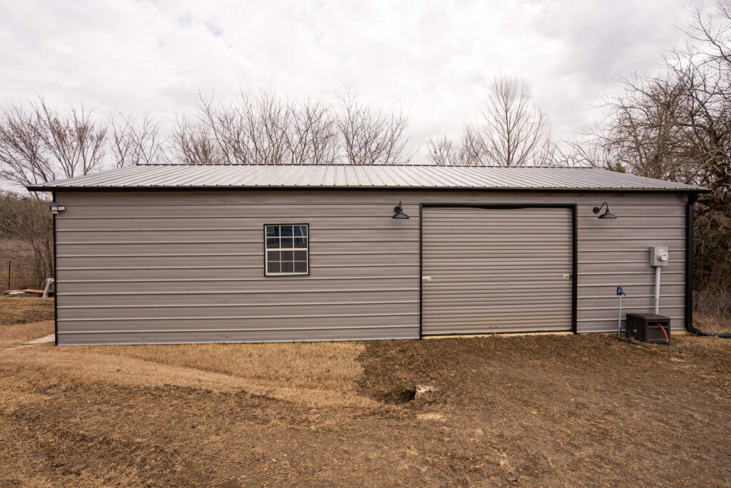 22x40 metal garage side view