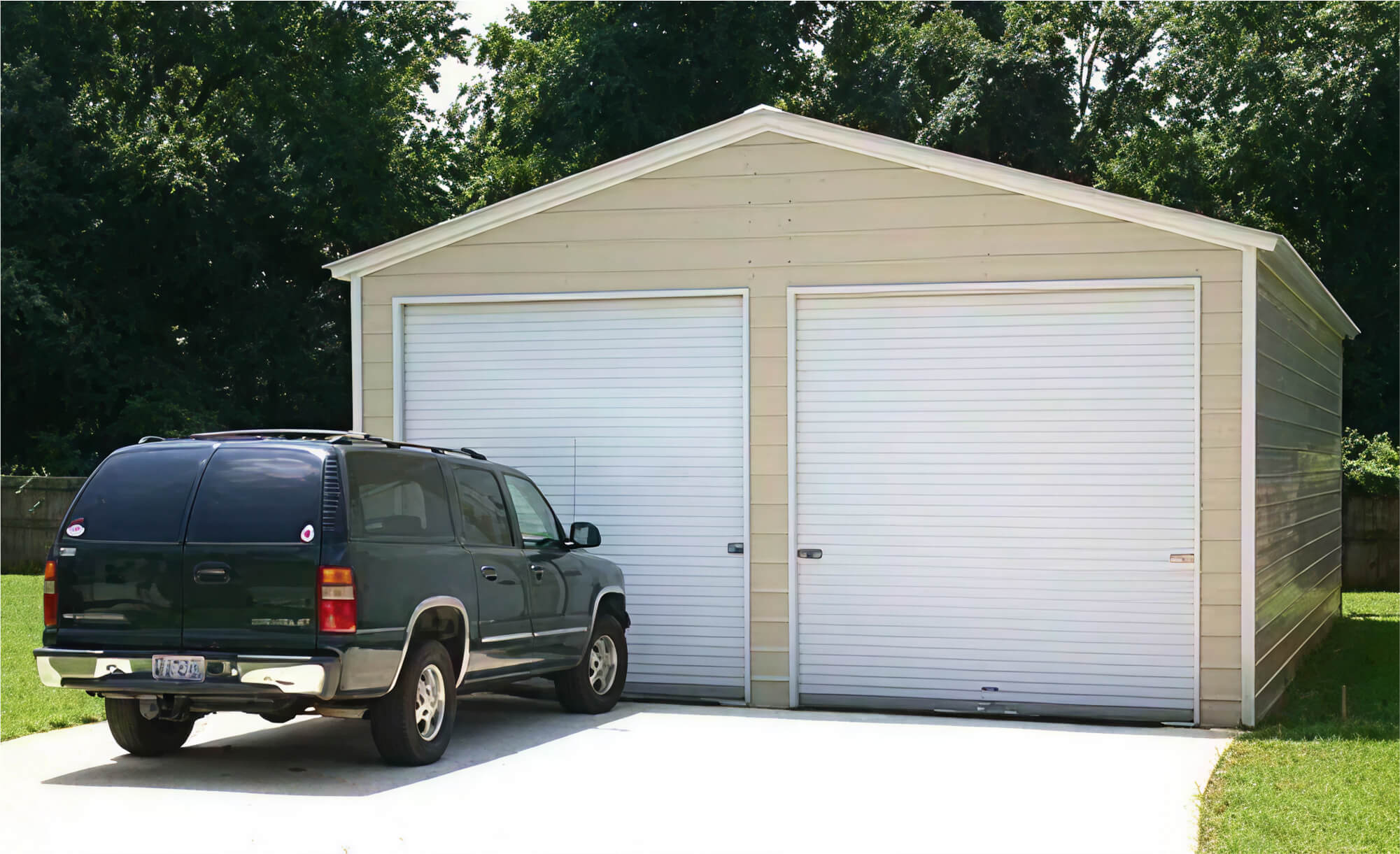 20x30 Boxed Eave Style Metal Garage