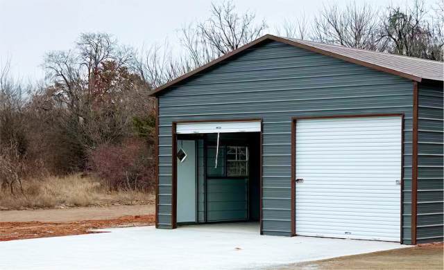 24x30 Boxed Eave Style Metal Garage