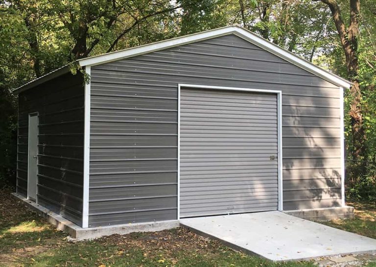 22x20-vertical-metal-garage-ea-768x545.jpg