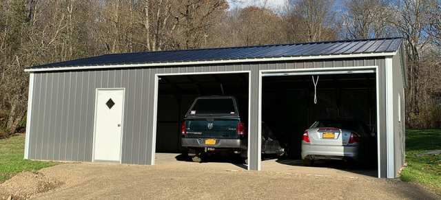 22x35 Vertical Roof Metal Garage