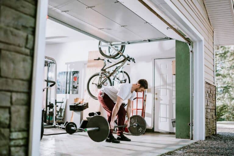 How To Turn Your Garage Into A Gym In 9 Easy Steps   Turn Garage Into Gym 768x512 