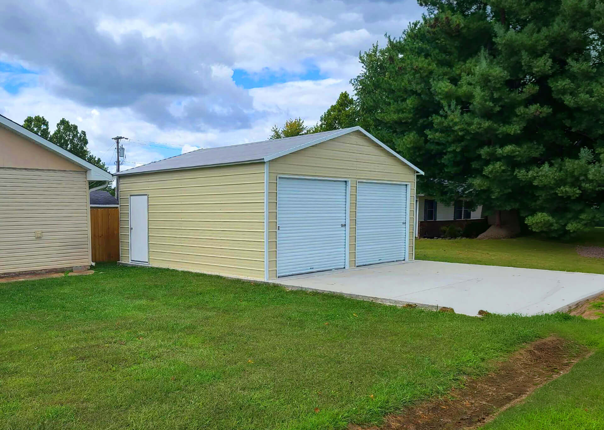24x20 Regular Roof Metal Garage - Alan's Factory Outlet